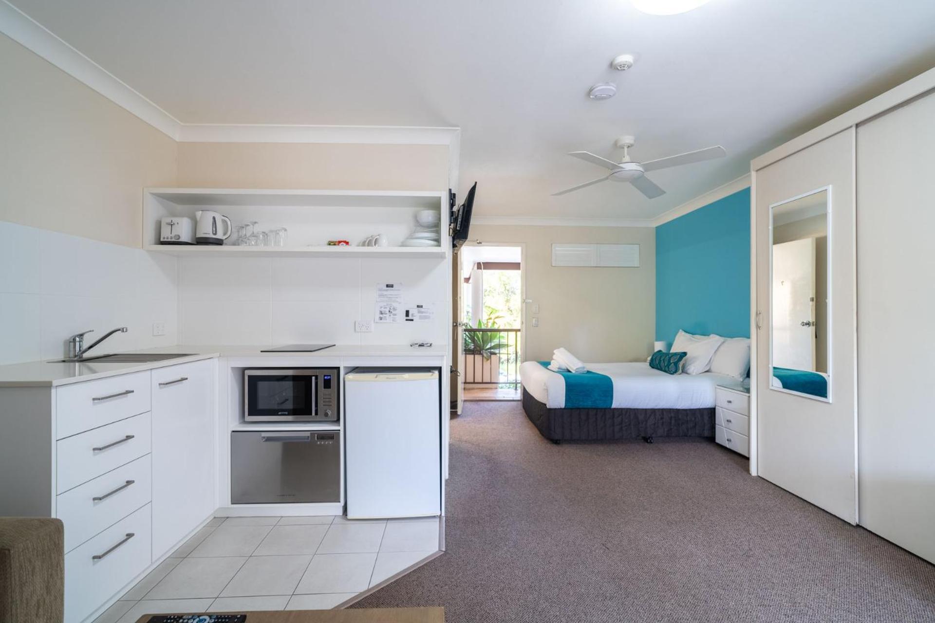 Byron Bayside Central Studio Apartments Exterior photo