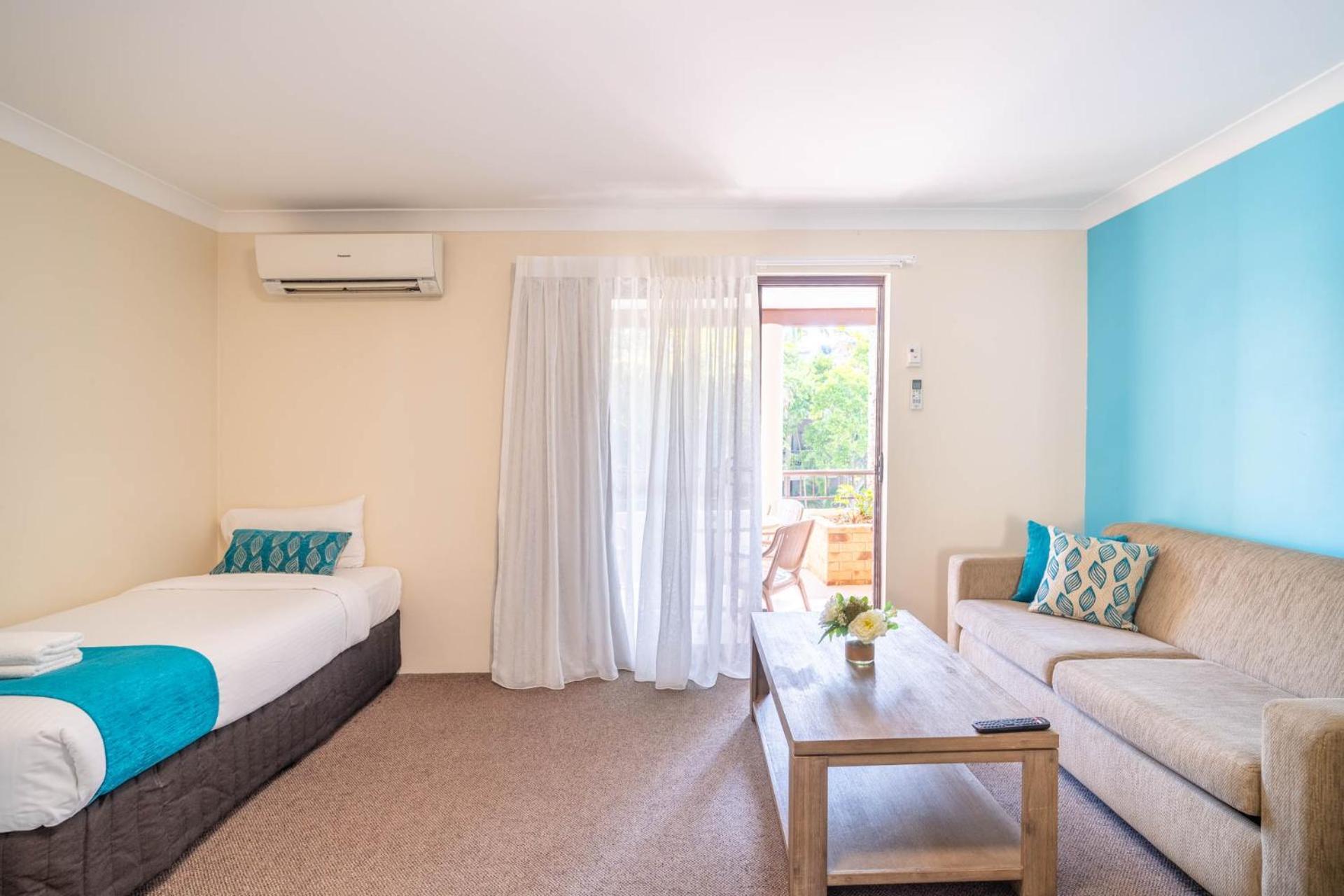 Byron Bayside Central Studio Apartments Exterior photo
